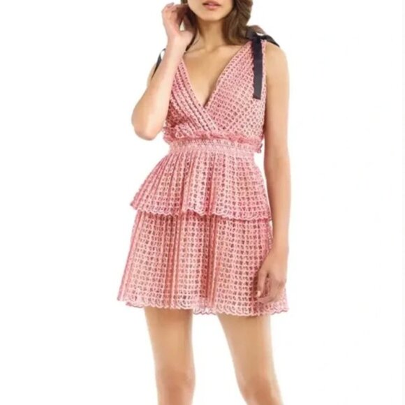 Self Portrait Bow-detailed Tiered Guipure Lace Mini Dress In Pink - Picture 2 of 8